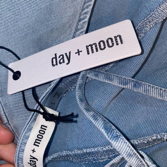 BRAND NEW romper - Picture 3 of 5